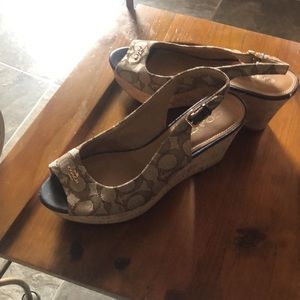 Never worn! Can’t walk in them! Still like new!